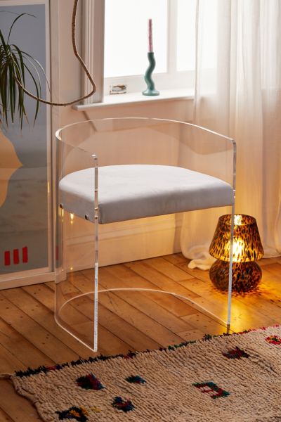 Antonio acrylic outlet chair