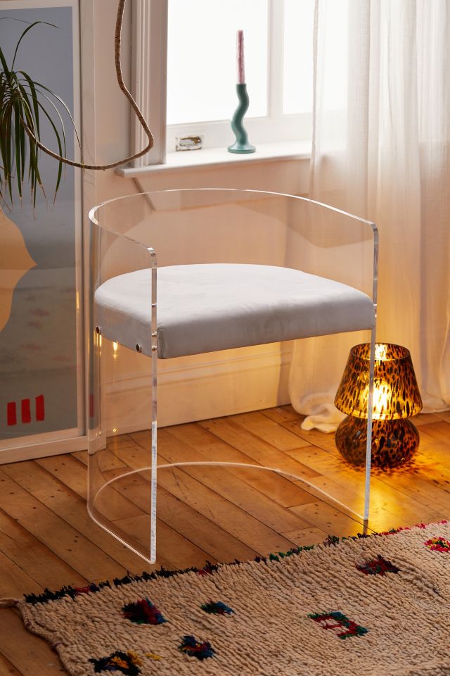 Acrylic stool with online cushion