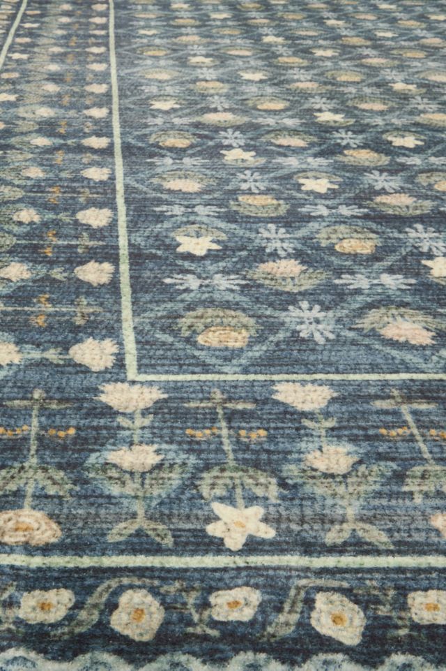 Indigo Floral Lattice Wool and Synthetic Area Rug