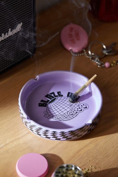Urban Outfitters Graphic Printed Ashtray In Purple At