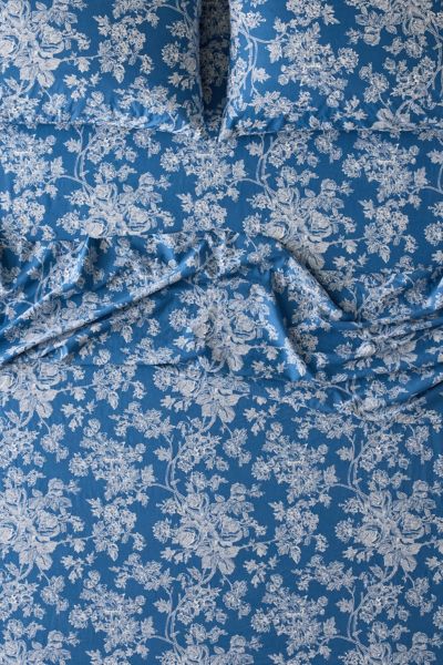 Urban Outfitters Toile Pattern Sheet Set In Blue At