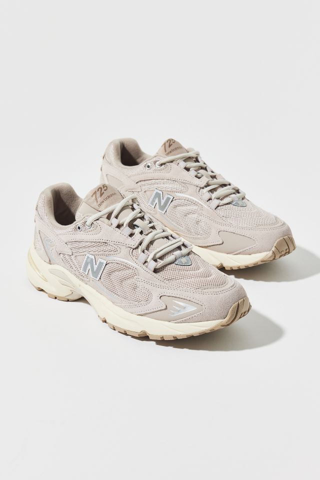 Old school new balance running shoes best sale