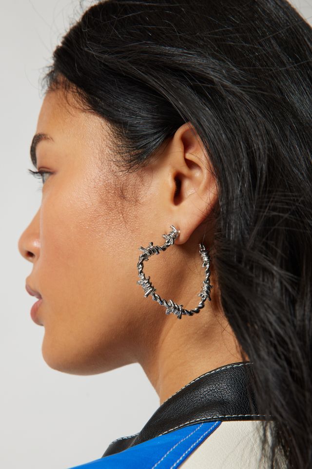 Ear cuff sale urban outfitters