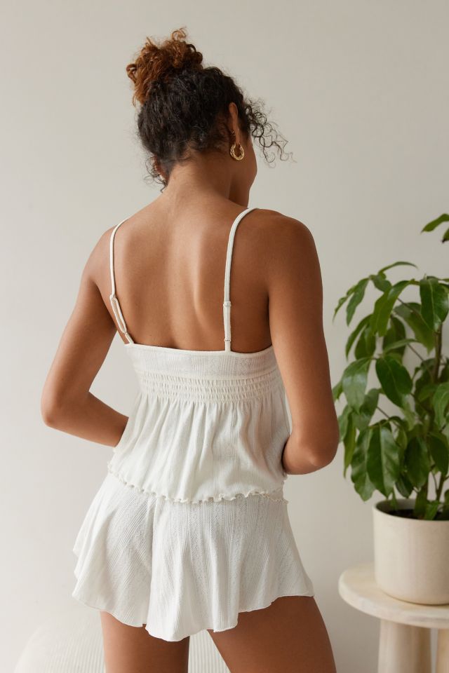 Out From Under Sweet Nothings Lace Cami  Urban Outfitters Mexico -  Clothing, Music, Home & Accessories