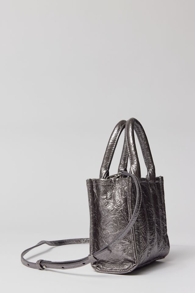 【センスUP】Urban Outfitters Serena Puff トートバッグ UO Serena Puff Mini Tote Bag | Urban Outfitters Canada