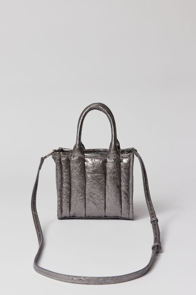 【センスUP】Urban Outfitters Serena Puff トートバッグ UO Serena Puff Mini Tote Bag | Urban Outfitters Canada