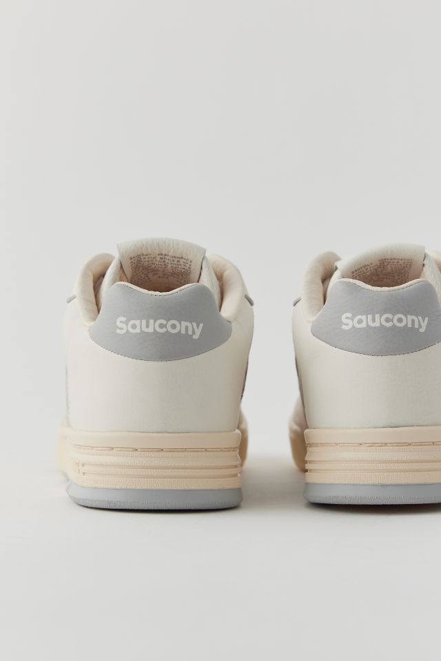 Saucony Spot-Bilt Sonic Low Sneaker | Urban Outfitters