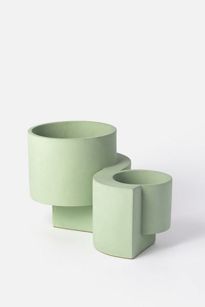 Tortuga Forma Concrete Planter - Set of 2