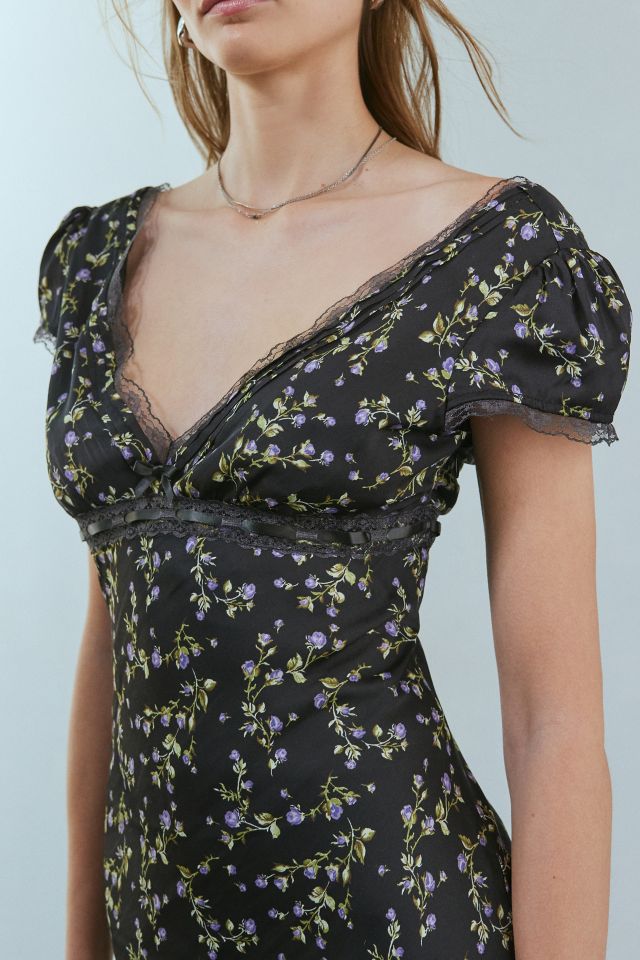 Robe Midi Asymétrique Imprimée à Garniture en Dentelle Cora de Kimchi Blue #1
