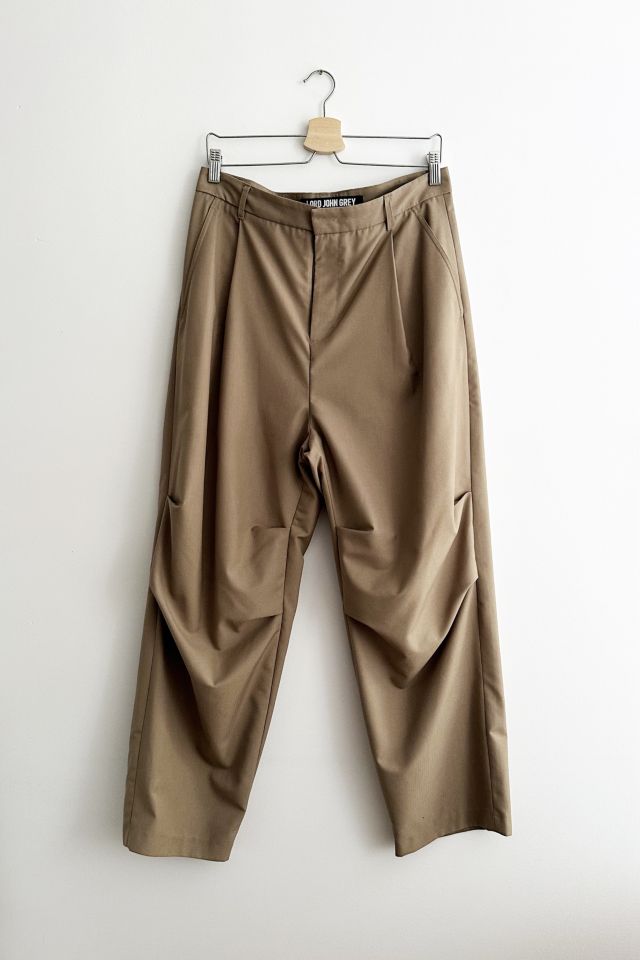 Modern Balloon Trousers