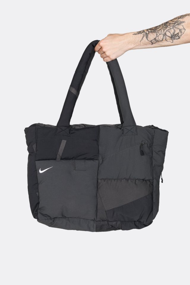 Nike fully functional tote bag! Slightly used but no - Depop