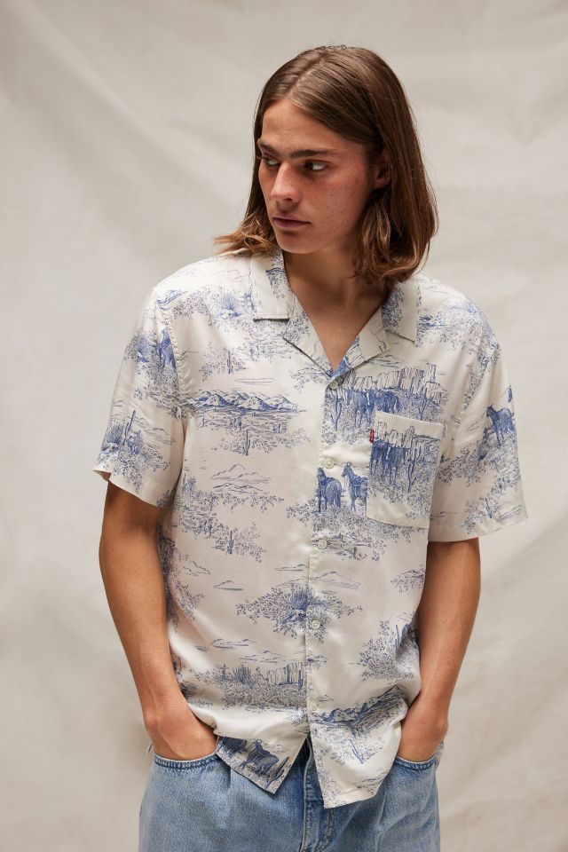 Levi s The Sunset Camp Collar Short Sleeve Button Down Shirt