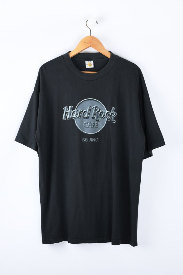 Vintage 90s Hard Rock Cafe Beijing T-Shirt | Urban Outfitters