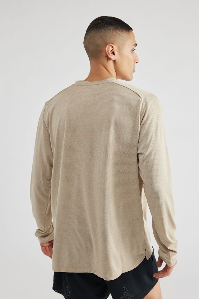 New Balance Athletic Run Long Sleeve Tee #1