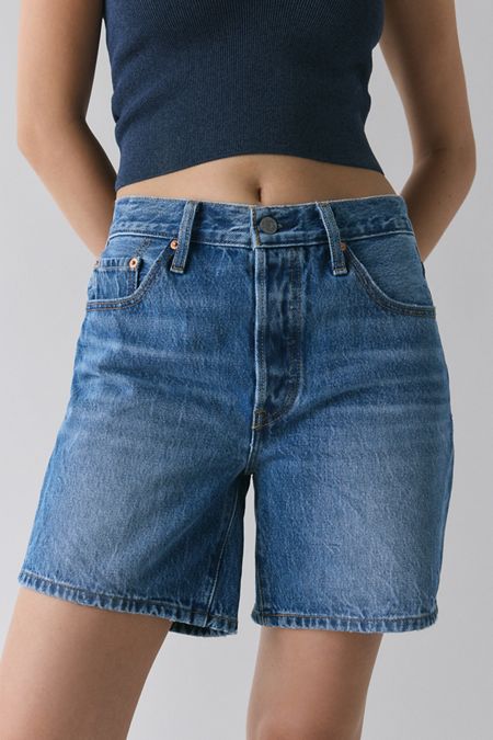 Vintage Levi's Classic 501/505 Denim Short | Urban Outfitters Vintage Levi's Classic 501/505 Denim Short | Urban Outfitters