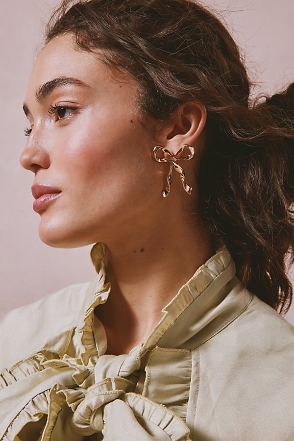 Urban Outfitters Bow Earring In Gold