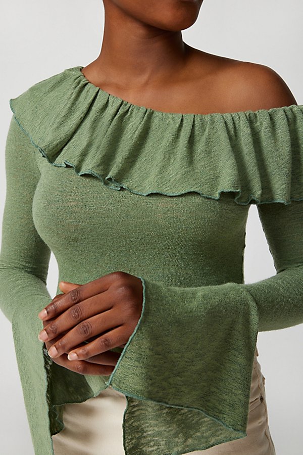 Urban Renewal Remnants Off-the-shoulder Ruffle Blouse In Green