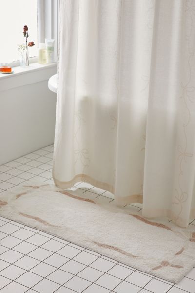 Everette Swirl Bath Mat