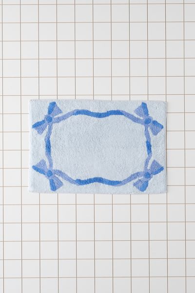 Lacey Bows Tufted Bath Mat