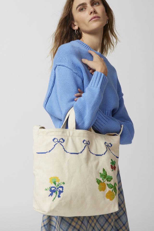 horizontal tote bag