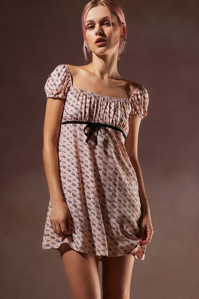 urban outfitters pink bow dress Motel Savio Bow Mini Dress