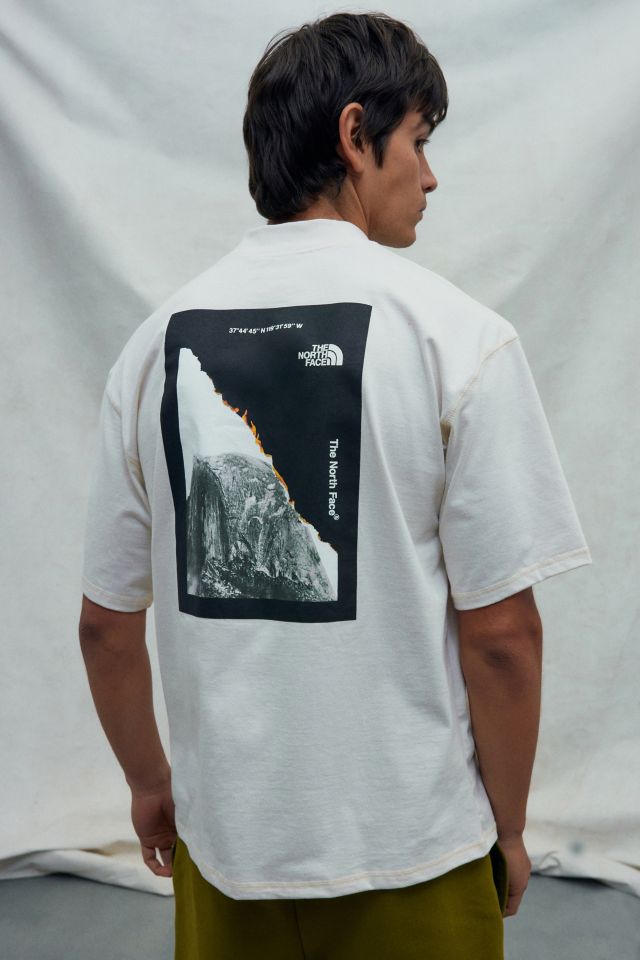 【送料&関税込】The North Face Axys Oversized T-shirt The North Face Axys Oversized T-shirt The North Face