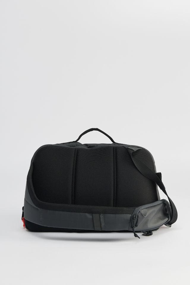 The North Face Base Camp Voyager Sling Bag #2