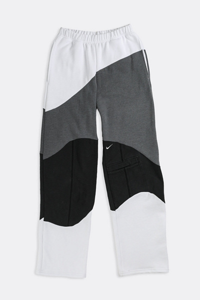 Frankie Collective Rework Nike Wave Sweatpants 095 | Urban Outfitters