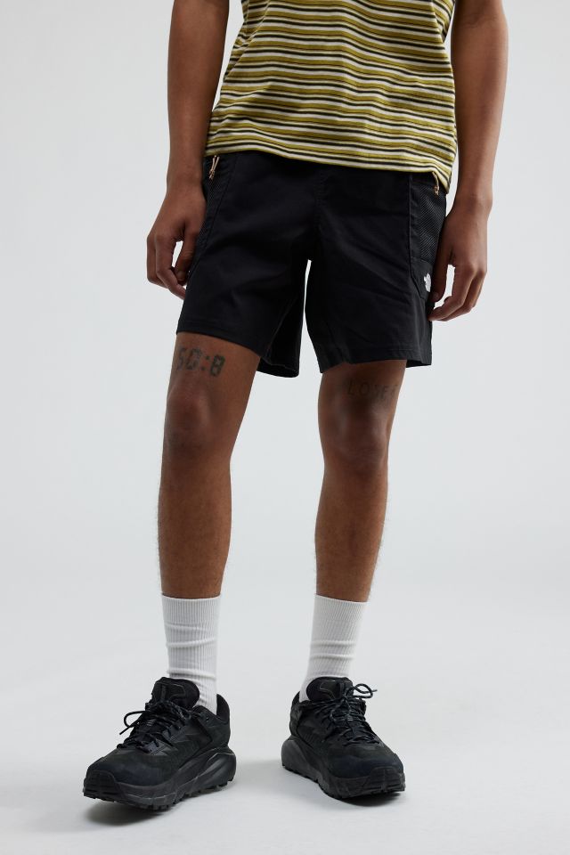 The North Face Class V Pathfinder Belted Tech Short | Urban Outfitters