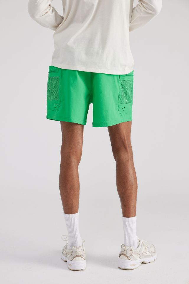 The North Face Class V Pathfinder Belted Short | Urban Outfitters