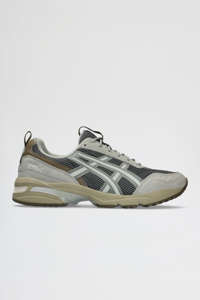 Asics shoes 2025 urban outfitters