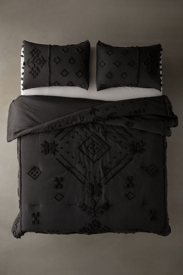Maggie Boho Tufted Comforter