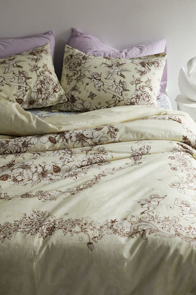 Toile quilt clearance