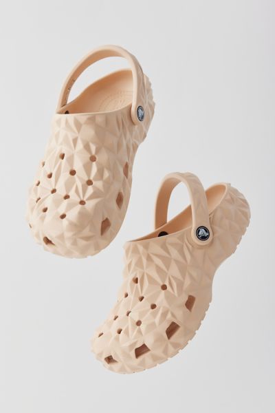 Crocs Classic Geometric Lightweight Clog In Shitake, Women's At Urban Outfitters In Shitake
