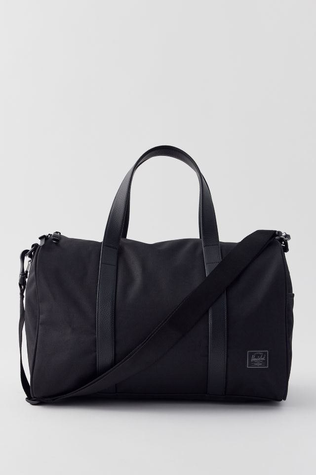 Herschel duffle bag urban outfitters hotsell