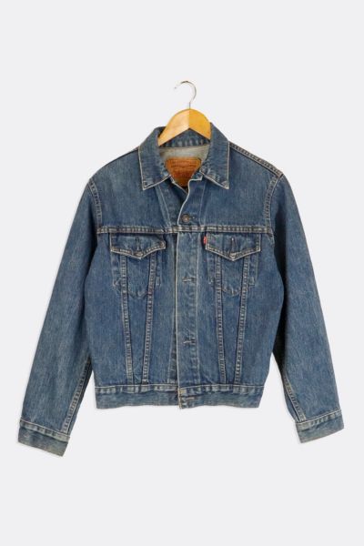 Vintage Levi's® Dark Wash Denim Jacket | Urban Outfitters