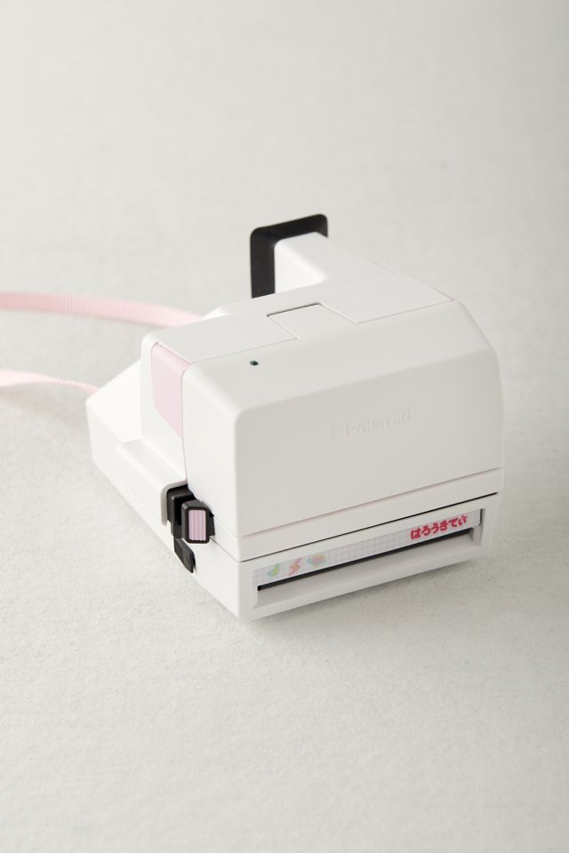 Sanrio Hello Kitty Strawberry Shake 35mm Camera  Urban Outfitters Japan -  Clothing, Music, Home & Accessories