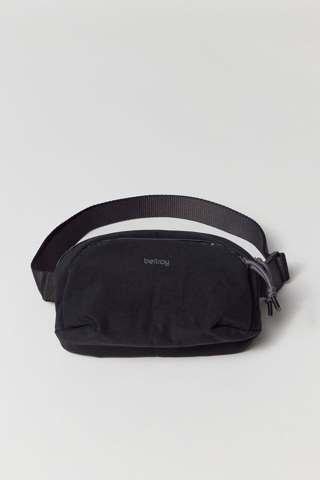 Bellroy Venture Hip Pack | Urban Outfitters