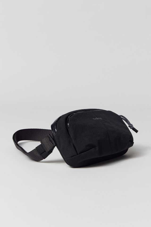 Bellroy Venture Hip Pack | Urban Outfitters