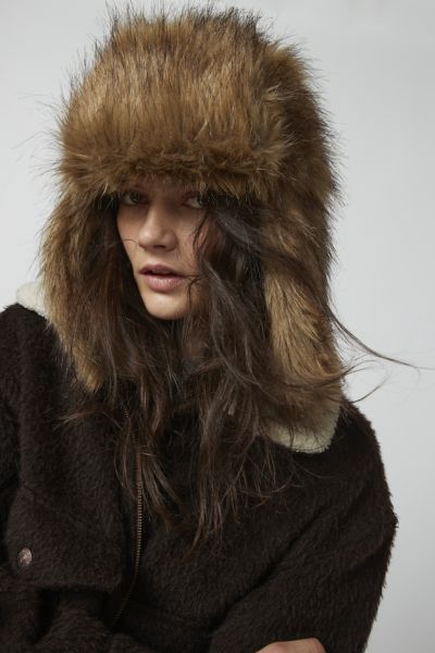 Plush Fur Hat, Oversized Fur Hat in Cream