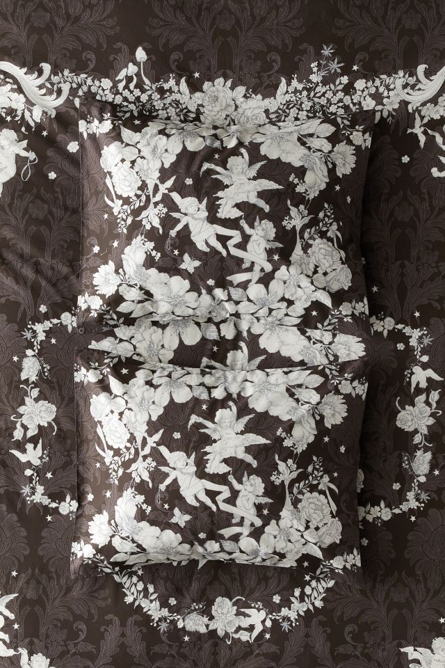 Cherub Toile Sham Set #1