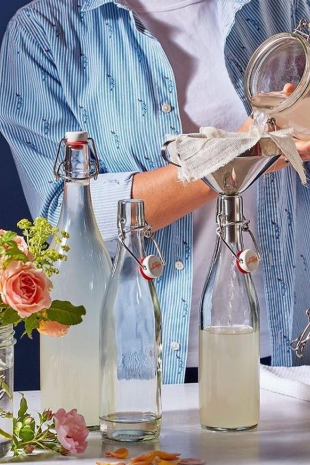 Le Parfait French Glass Swing Top Bottle Set #1