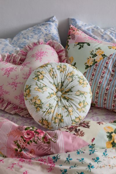 Lena Round Pintuck Throw Pillow