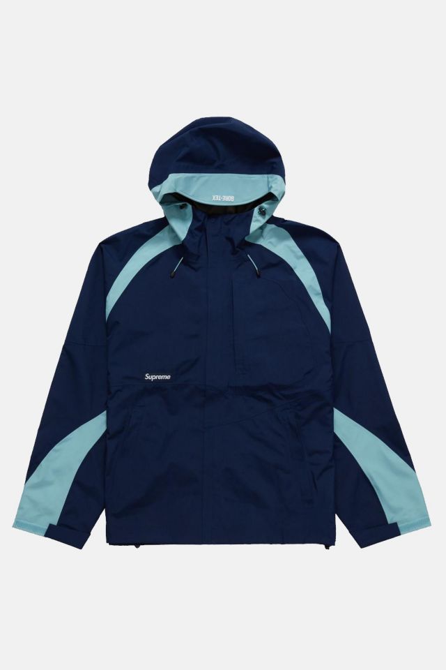 Supreme GORE-TEX PACLITE Jacket | Urban Outfitters