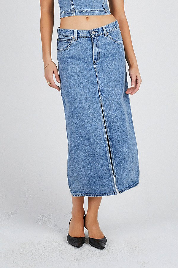 Abrand Jeans 99 Denim Low Maxi Skirt In Tianna Recycled, Women's At Urban Outfitters