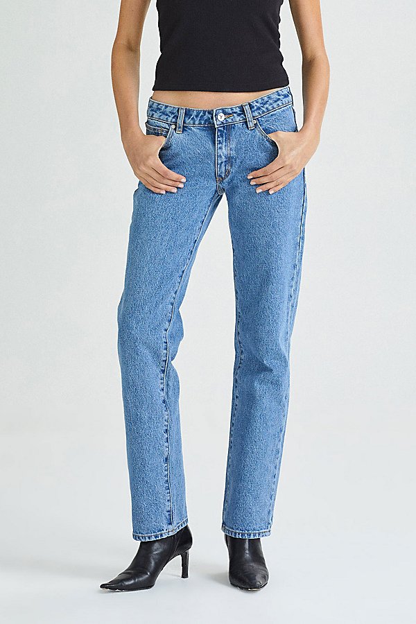 Abrand Jeans Abrand 99 Low Straight Jean In Katie Organic