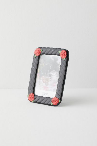 Rosebud 4" x 6" Ceramic Picture Frame