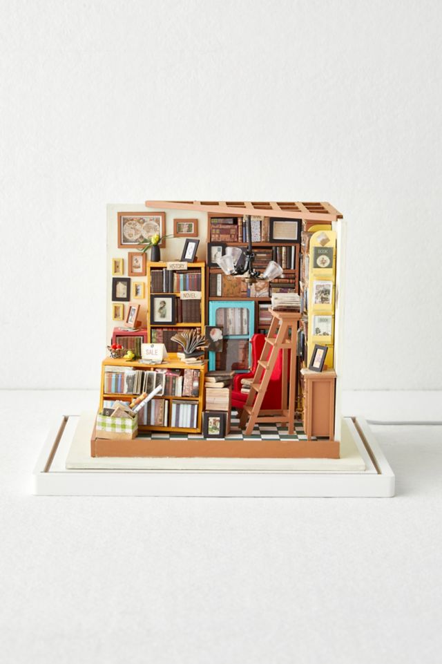 Sam’s Study DIY Miniature Kit #1