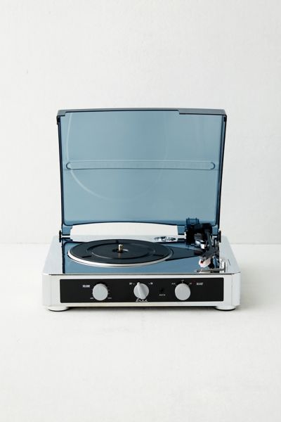 Gadhouse UO Exclusive Brad Retro Turntable | Urban Outfitters