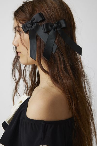 Urban Outfitters Mini Grosgrain Ribbon Hair Bow Clip Set In Black